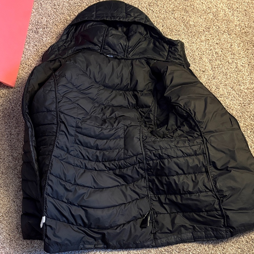 Black Puffer Jacket - north face large women’s